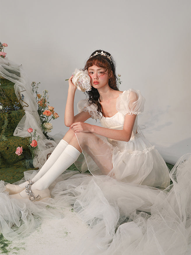 Pure white princess romantic dress