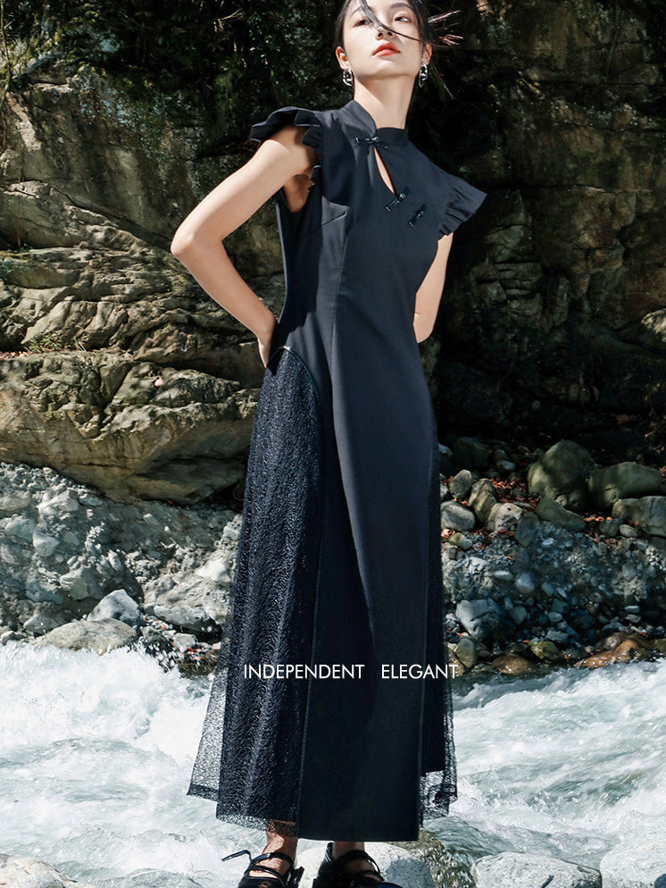 Black lady's embroidered cheongsam long dress