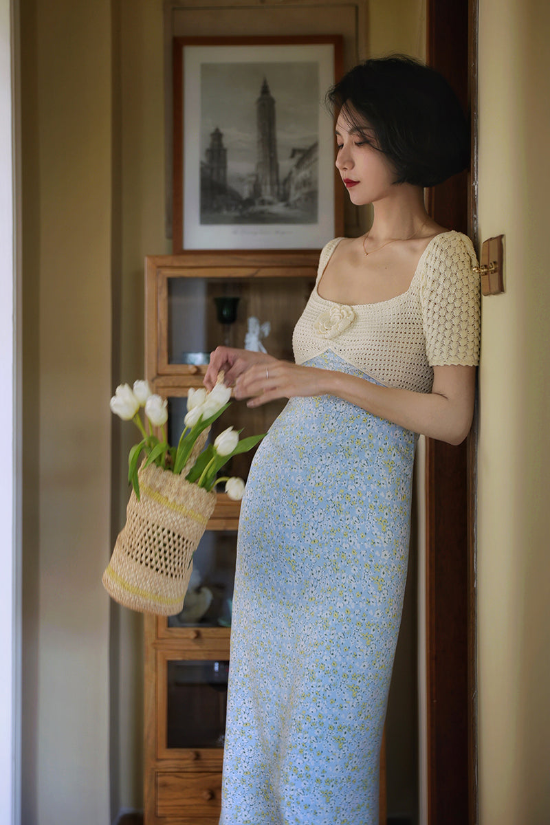 Light floral patchwork knit dress – ManusMachina