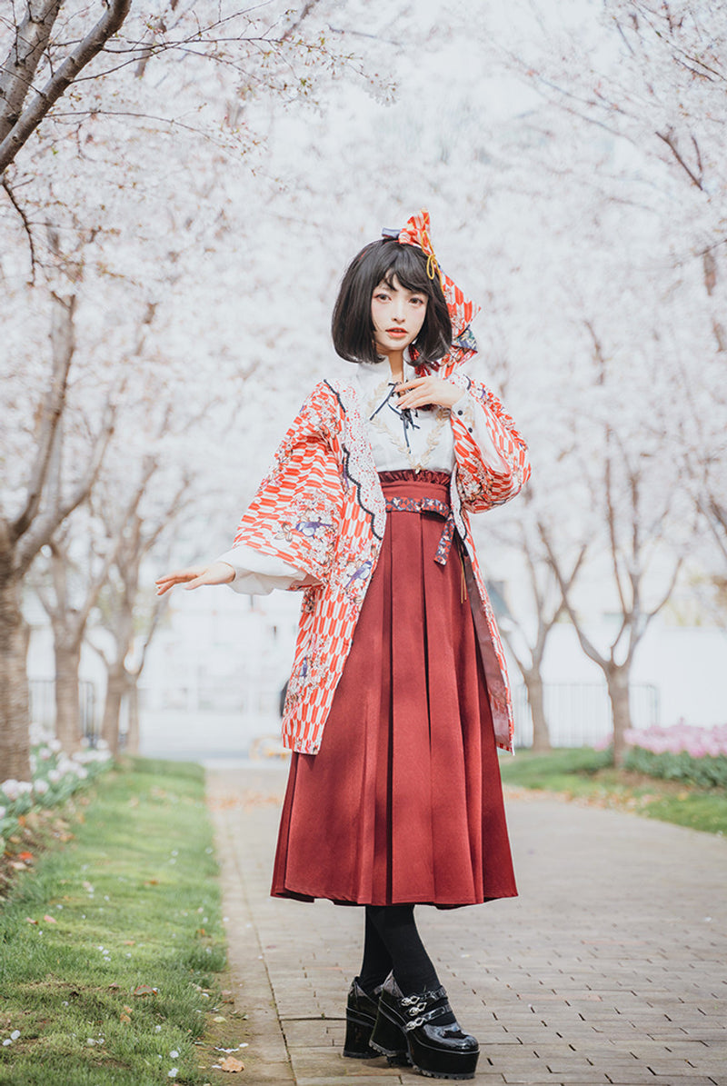 Classic pattern haori of Taisho romantic flowers and birds