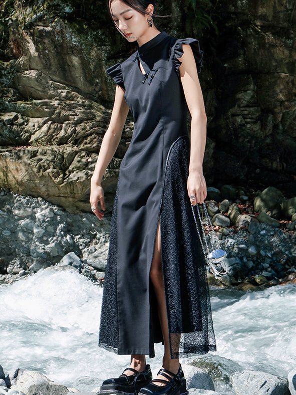 Black lady's embroidered cheongsam long dress