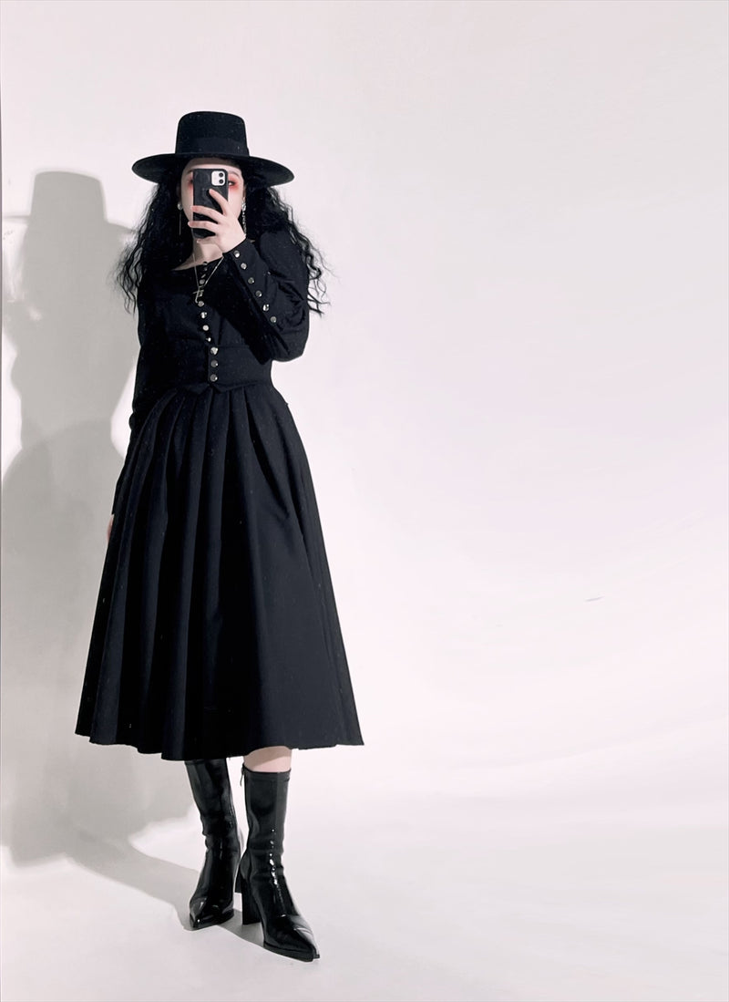 Gothic dress of jet-black young lady