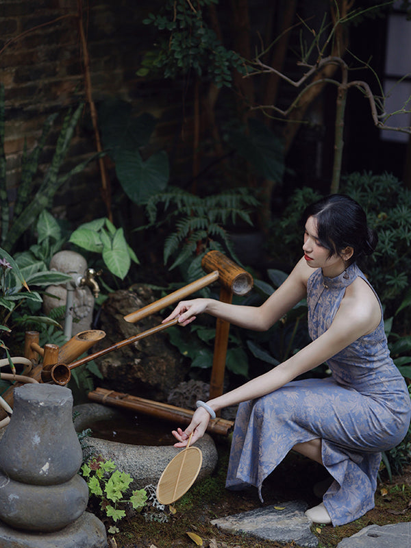 深藍の花模様チャイナワンピース DQLS manusmachina 深藍の花模様チャイナワンピース – ManusMachina