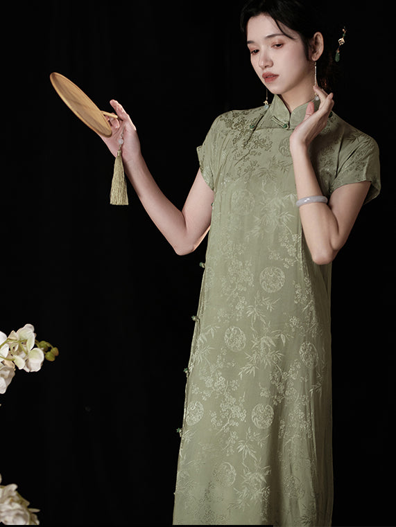 Chinese dress with bamboo grove pattern in old bamboo color