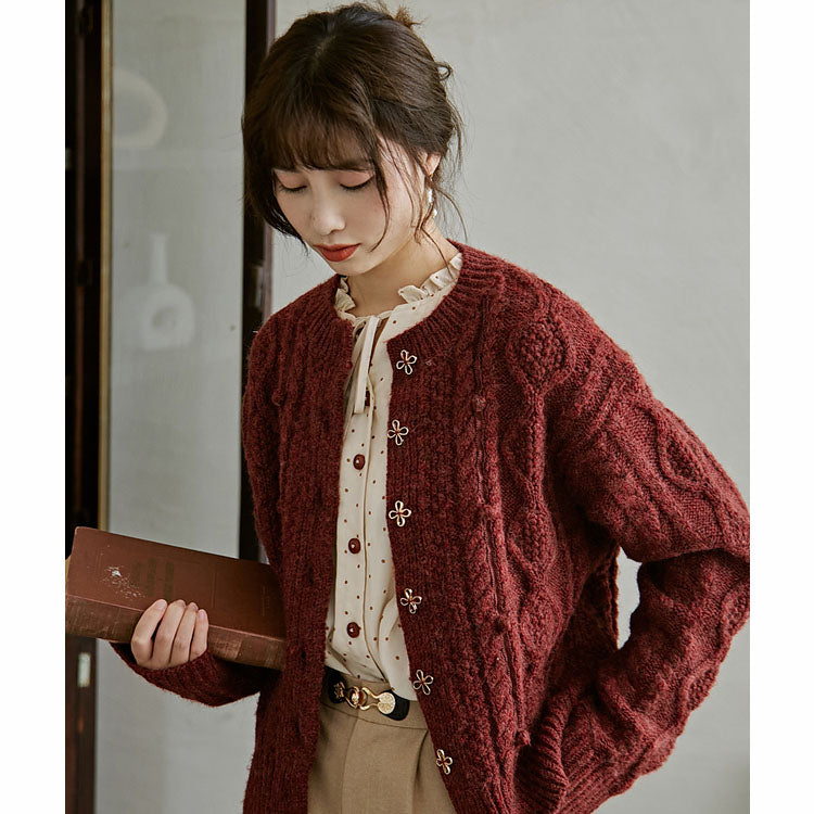 A madder red sweater cardigan dyed in the sunset