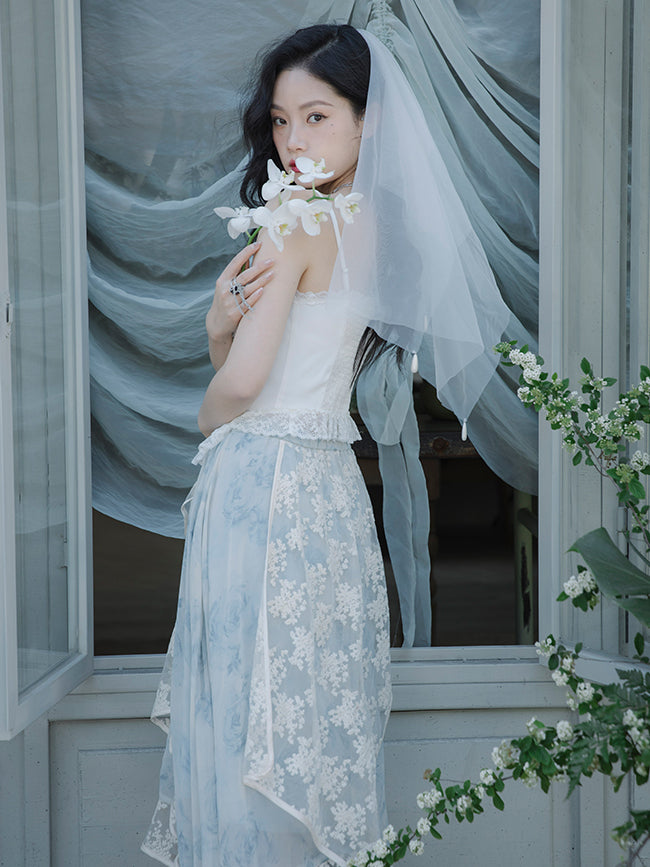 Ink painting flower pattern top and embroidered tulle skirt