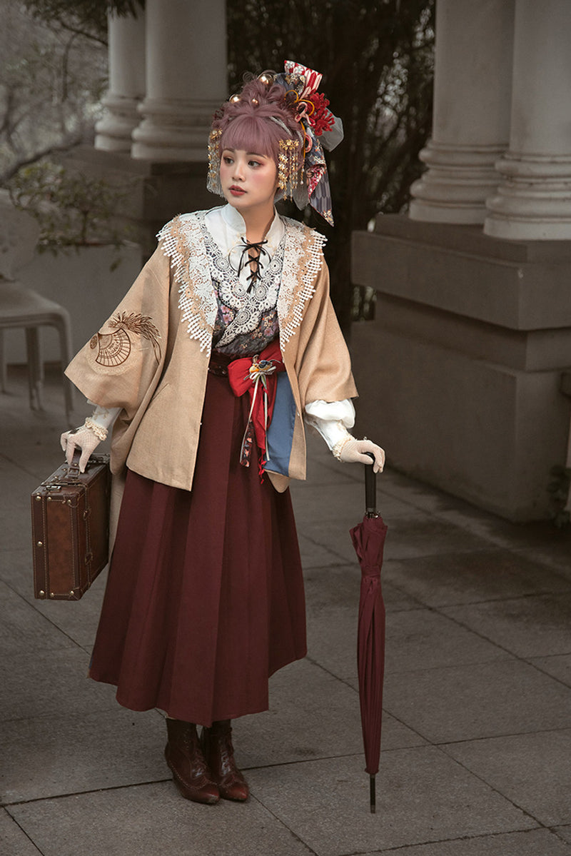 Classic pattern haori of Taisho romantic flowers and birds