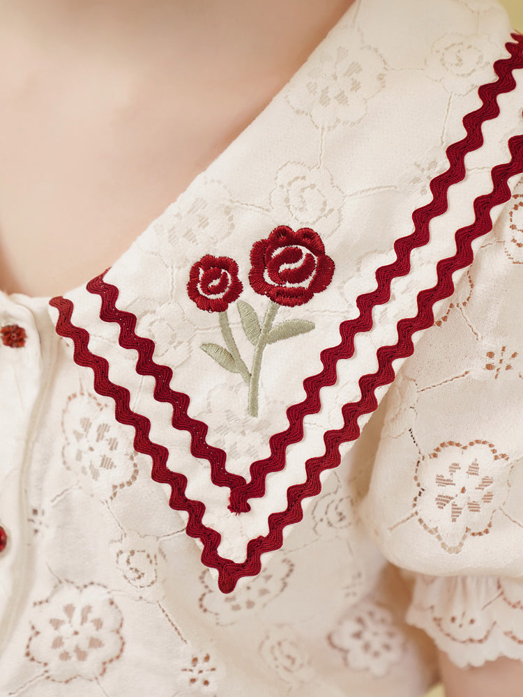 赤椿の花刺繍フレンチブラウス