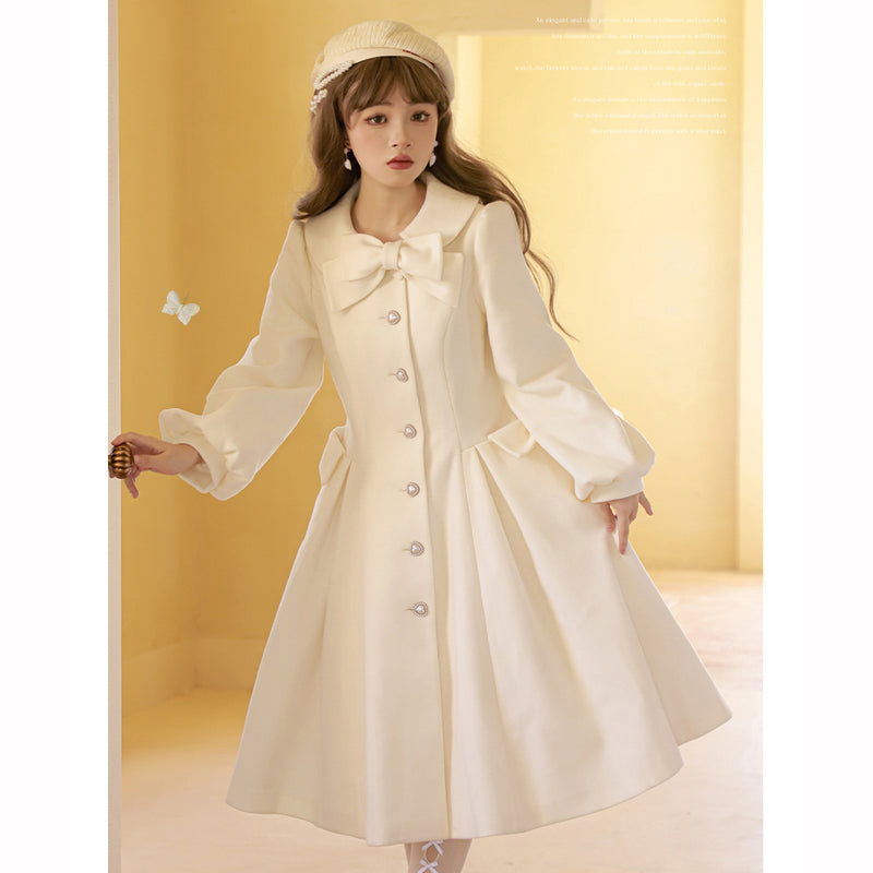 An elegant ribbon coat for an innocent young lady 