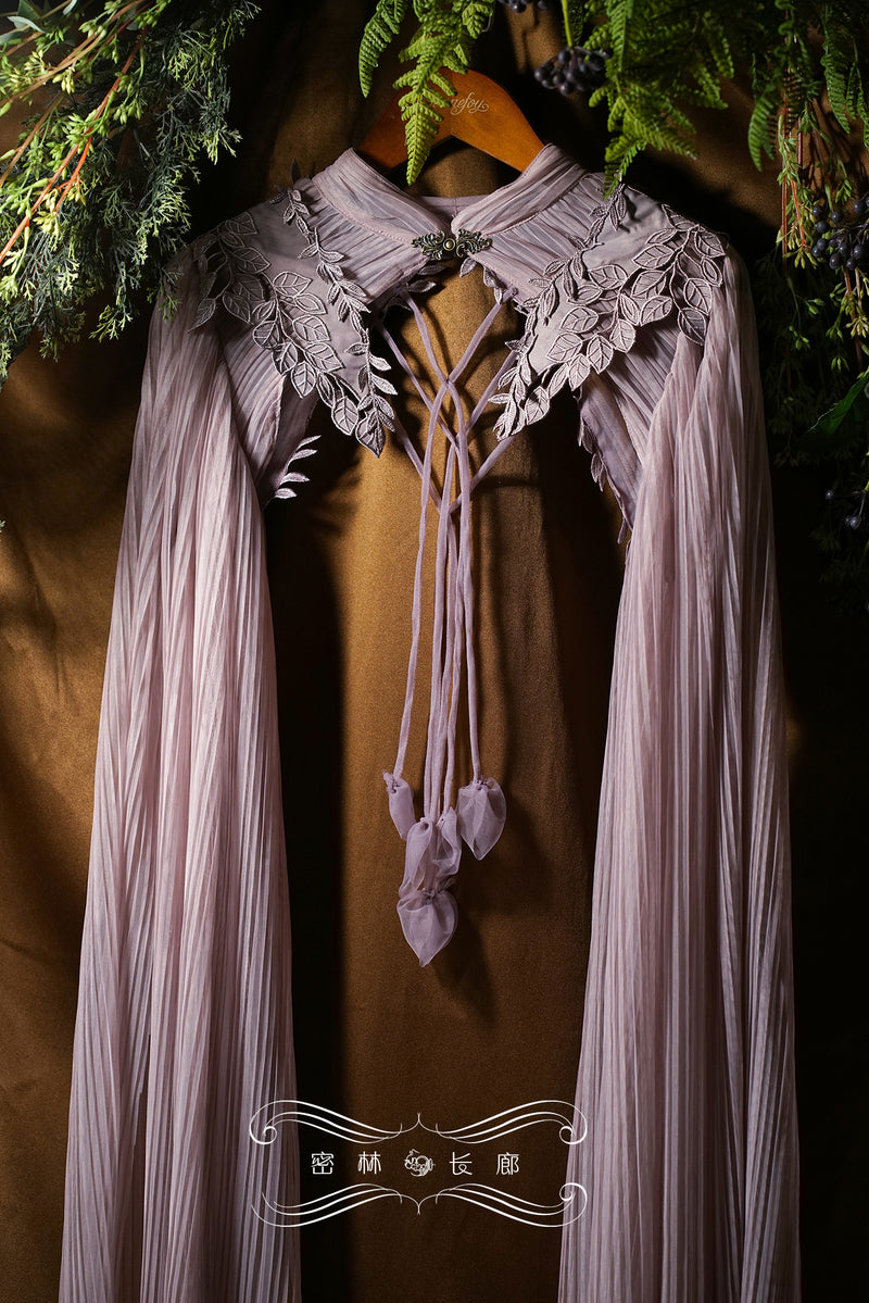 Scandinavian lady's lace blouse and lace shawl [scheduled to be shipped from early April to late June 2023]