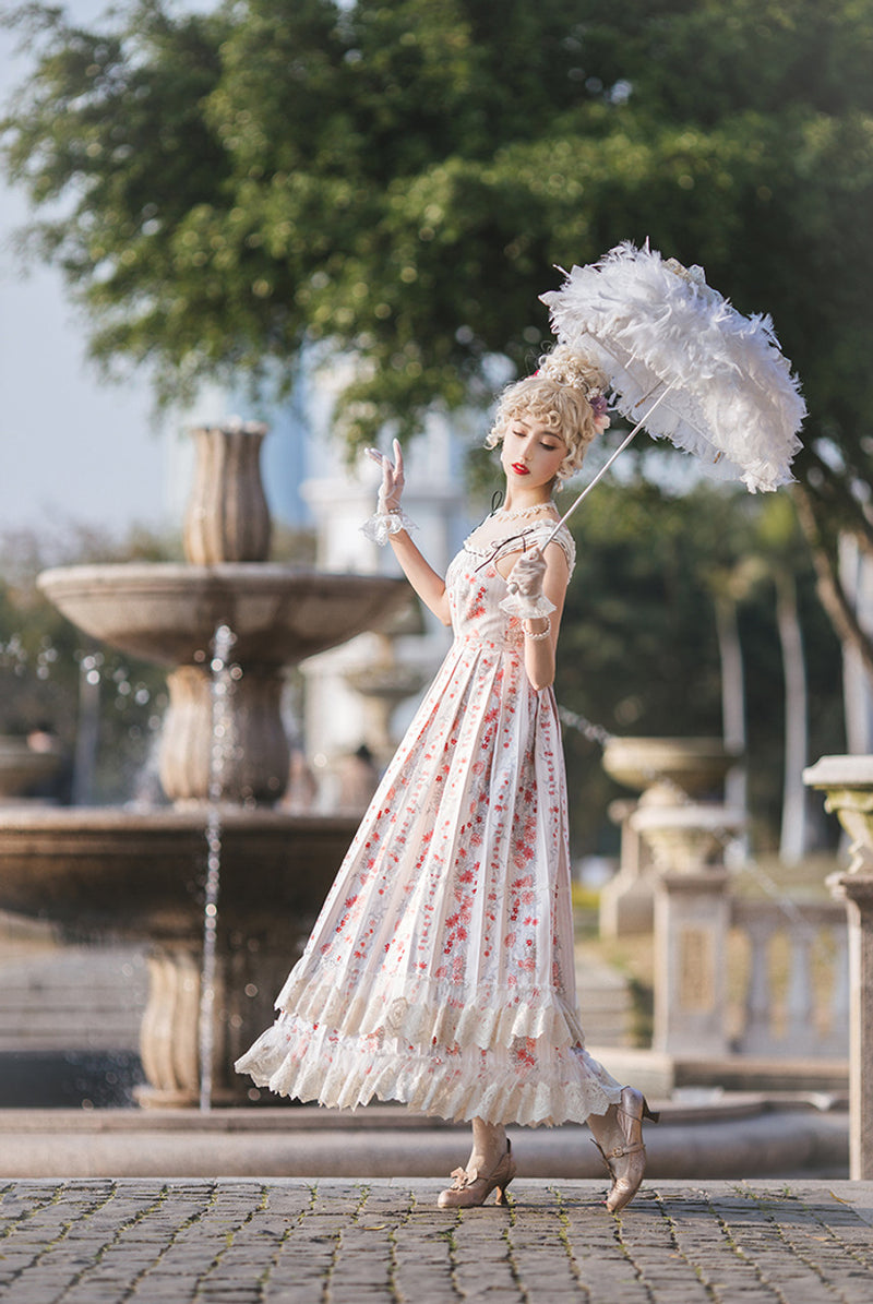 Splendid Queen Floral Sleeveless Dress