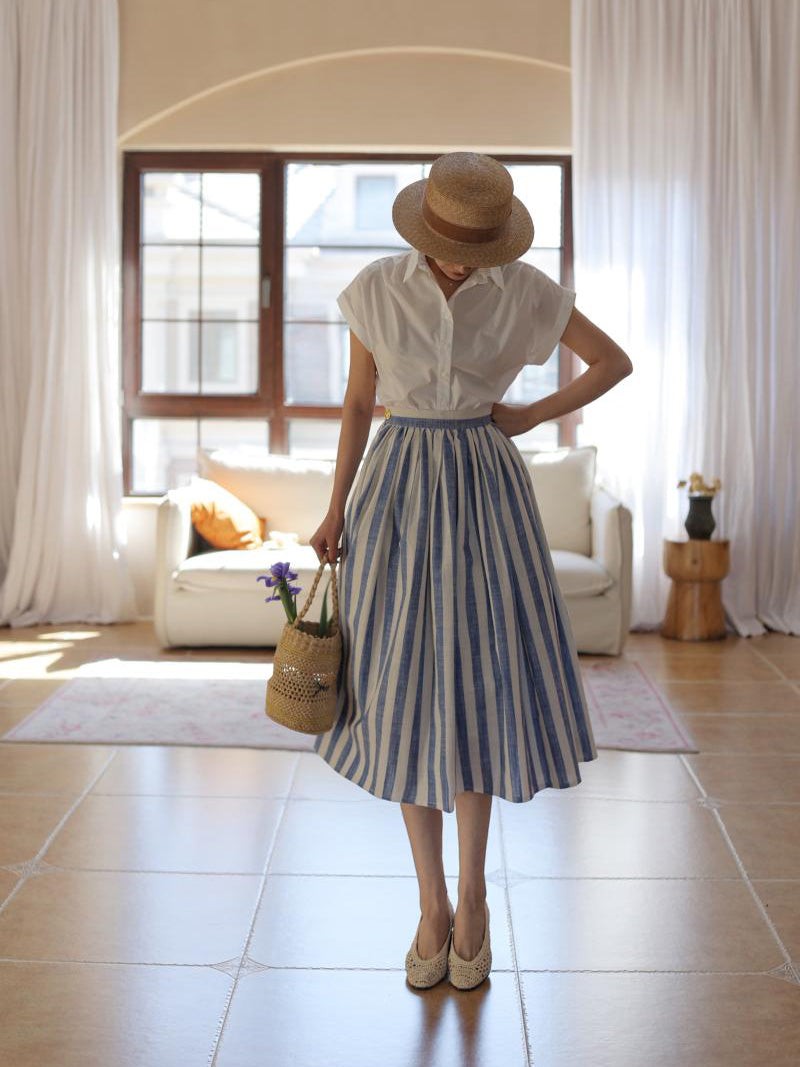 Light flower colored vertical striped Hepburn skirt