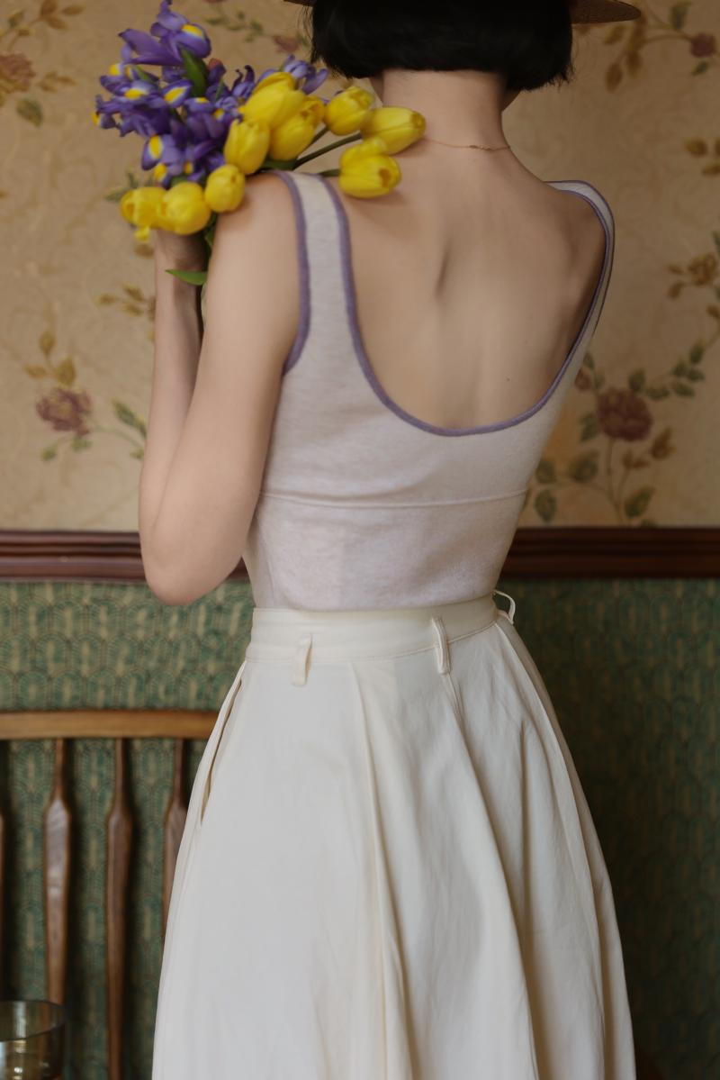 Fruit and flower embroidery knit tank top