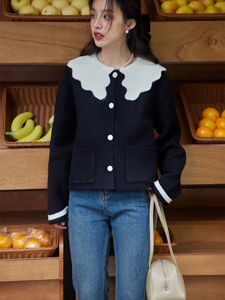 Knit Cardigan for a Parisian Lady
