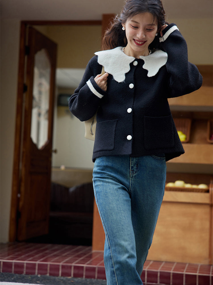 Knit Cardigan for a Parisian Lady