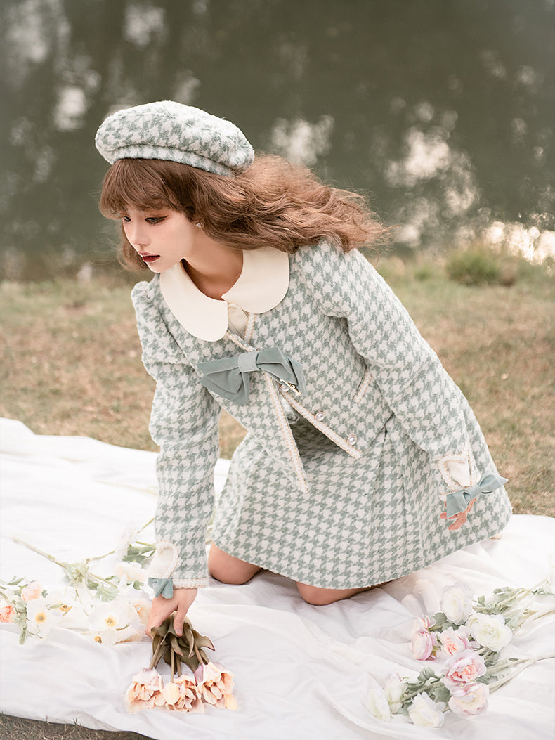 Light green houndstooth ribbon jacket and skirt