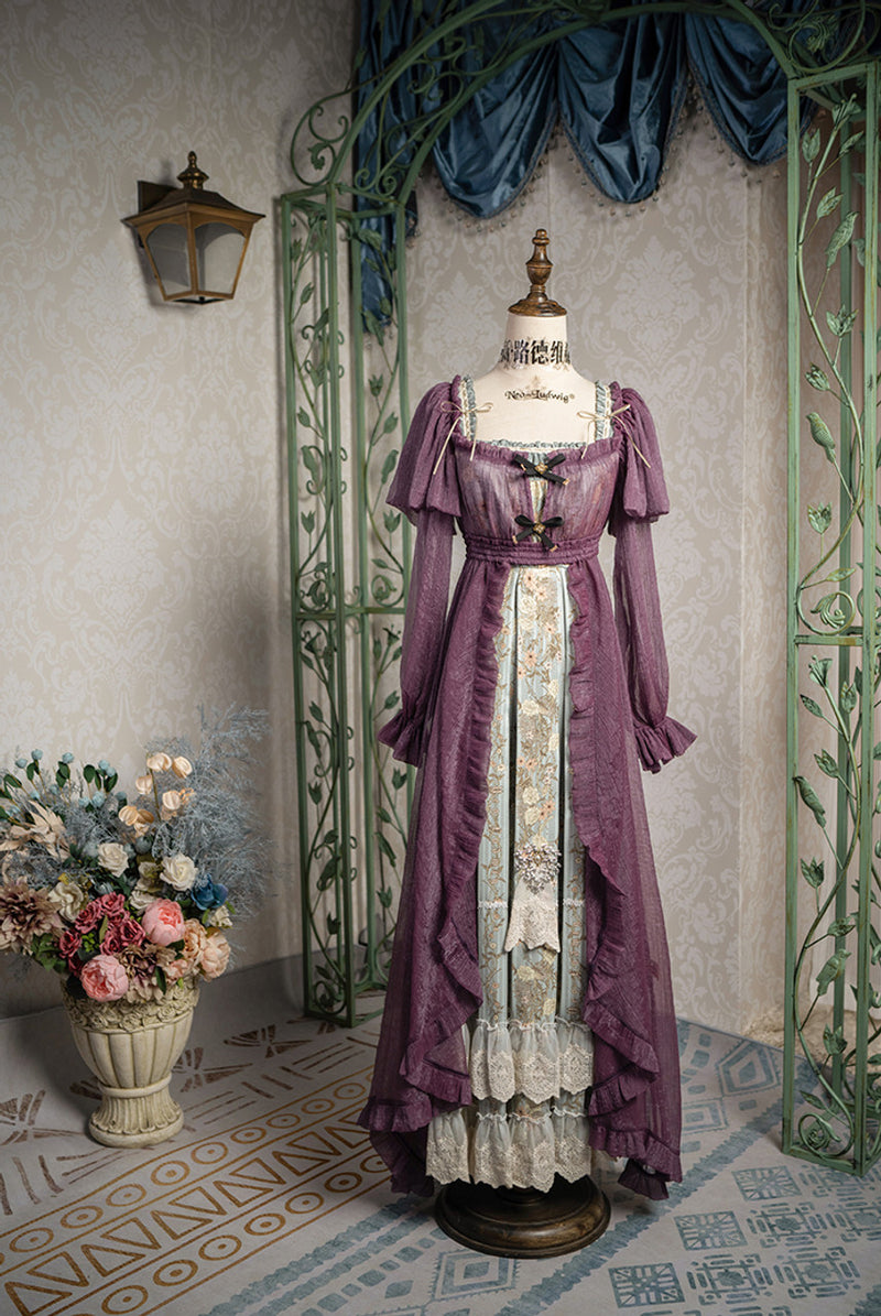 Splendid Queen Floral Sleeveless Dress