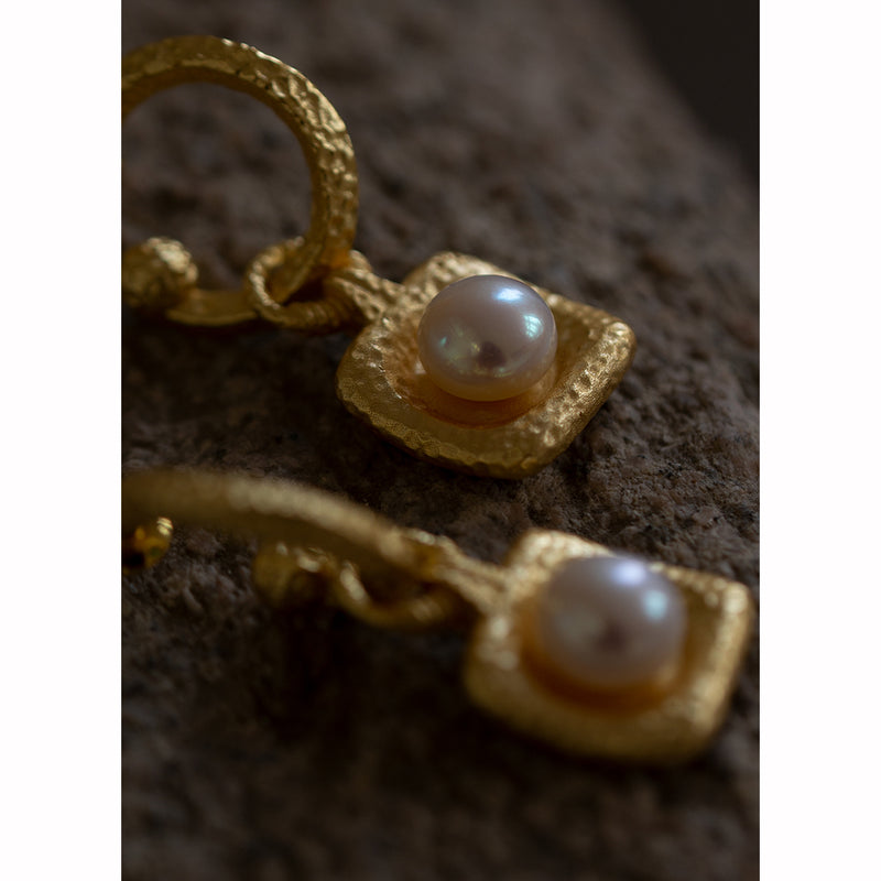 old castle jewel earrings