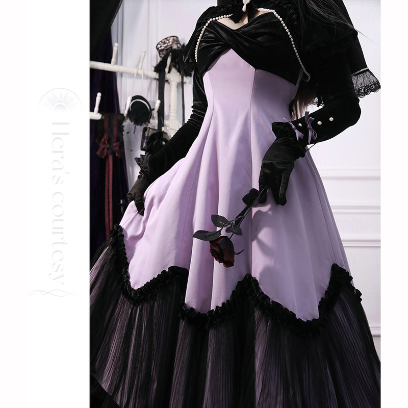 薄紫のお嬢様のクラシカルジャンパースカート