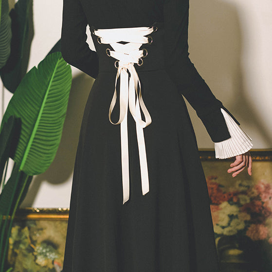 British aristocratic lady's slim knit