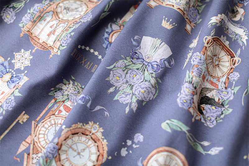 西洋時計と花束のコルセットスカートとハイネックリボンブラウス（ウィスタリア）