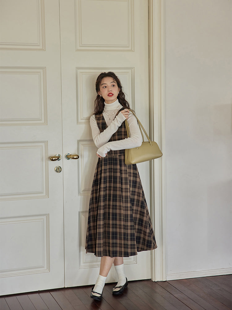 Dark brown plaid classical jumper skirt