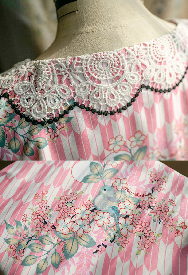 Classic pattern haori of Taisho romantic flowers and birds