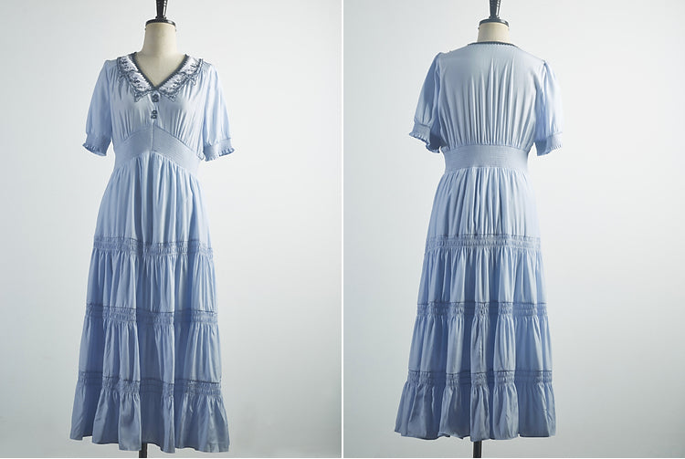 White silk embroidered collar French dress