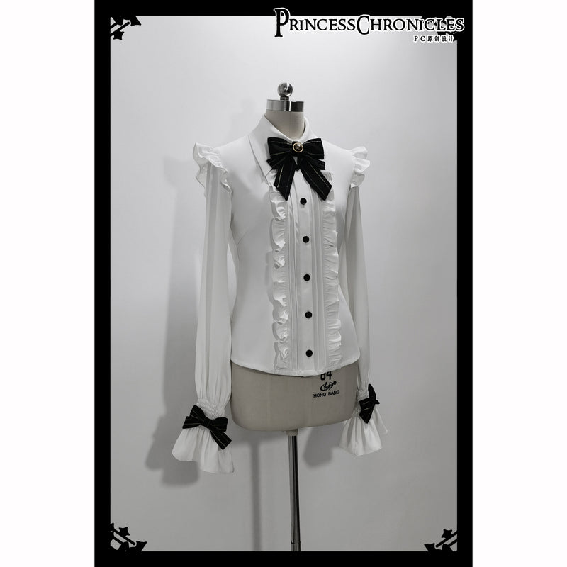 Black knight ribbon long vest, shorts and frilled blouse